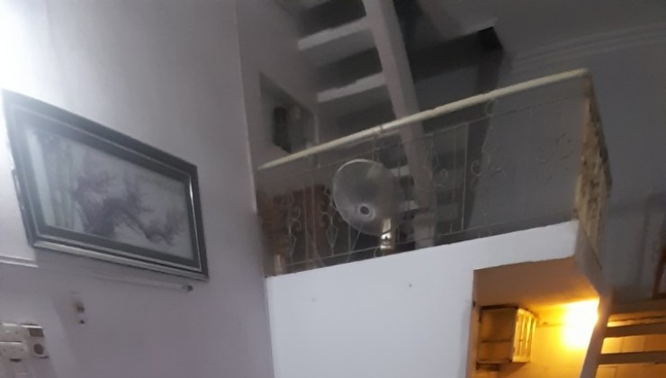 CẦN_CHO_THUÊ NHÀ NGUYÊN CĂN DỐC THỌ LÃO, 3 TẦNG, 22M2, 2N, 7 TRIỆU - Ở GĐ, NHÓM 4 SINH VIÊN.